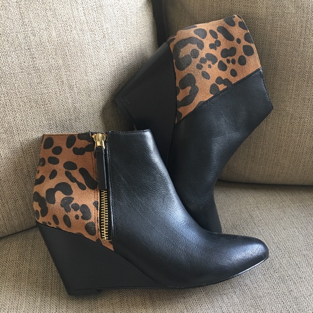 Dolce Vita black booties with leopard